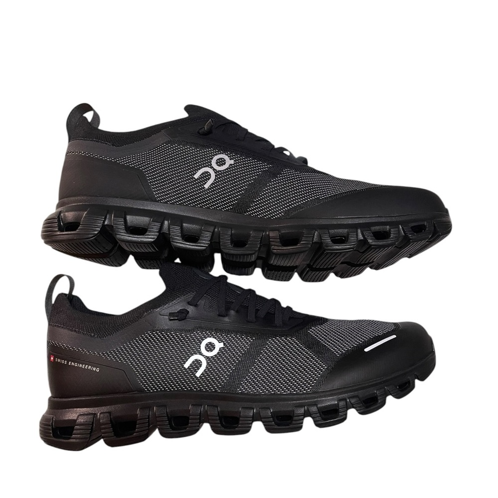 On Cloud 6 Versa, in the Black/Eclipse colorway. Men’s Size 12M - Picture 6 of 13